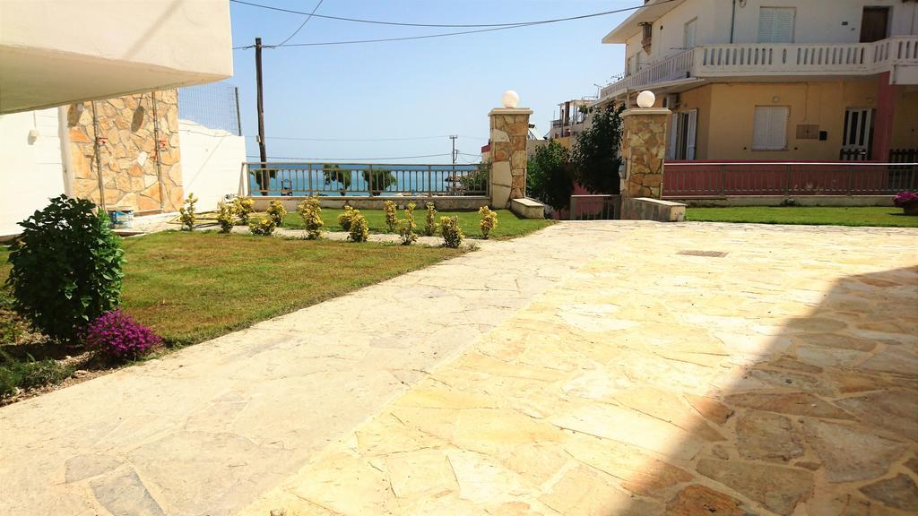 Crown Apartments Kalyves Dış mekan fotoğraf