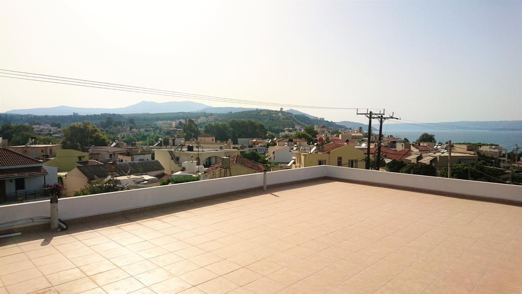Crown Apartments Kalyves Dış mekan fotoğraf