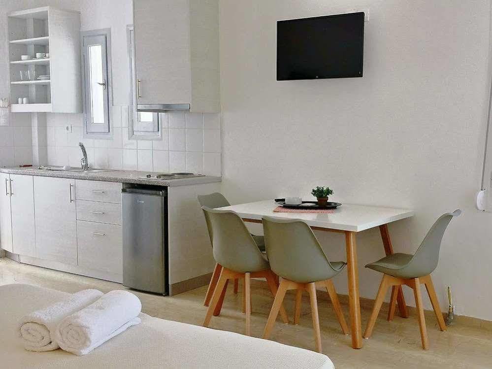 Crown Apartments Kalyves Dış mekan fotoğraf