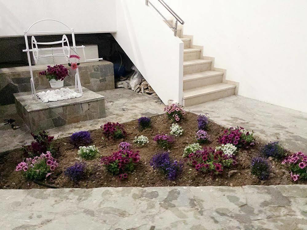 Crown Apartments Kalyves Dış mekan fotoğraf